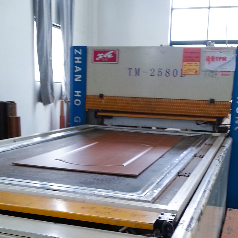 LM505A PVC Vakum Pres Yapıştırıcısı Ahşap Kapılar